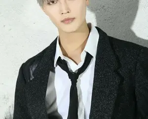 UK（Apeace）7月20日リリースの新曲「CHECKMATE」ミュージックビデオ公開！