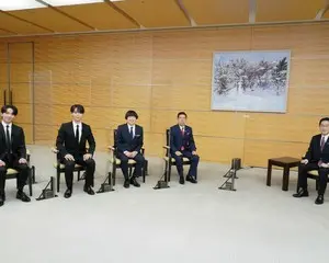 『首相官邸で岸田総理にワクチン接種について聞いてみた』 西川きよし、蛍原徹、JO1が、初対談!! 3回目ワクチン接種の理解促進動画を3月17日（木）より配信開始