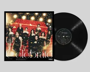 2022年で日本デビュー5周年を迎えたTWICE、グループ初のアナログ盤リリースを記念して、今年5日間に渡り開催された日本初ファンミーティングのCelebrateパフォーマンス映像をフル尺初公開！