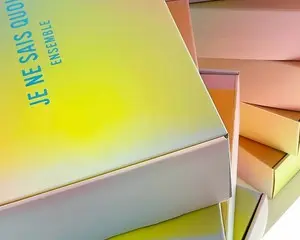 待望上陸　人気アイドル「ル セラフィム」も着用する話題の韓国ブランド『JE NE SAIS QUOI ENSEMBLE』がセレクトストア「60%」で販売開始 今韓国で話題を呼ぶ最新鋭ブランド。パステルカラーアイテム即完相次ぐ。