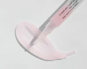 韓国コスメ「Dear.A」より、潤い+補修+強化のトリプルケアを叶える「ルミナスネイルエッセンス」登場 場所を問わず、気付いたときにケアがしやすいペン型ネイルケアアイテム