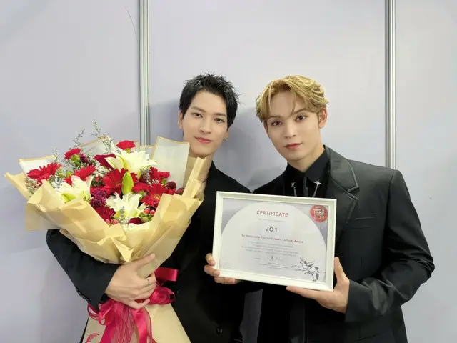 【イベントレポ】 JO1 日タイ文化交流10周年記念で 日本人アーティスト初!最高栄誉賞を受賞 「NIPPON HAKU BANGKOK 2025」に金城、與那城が代表して出席