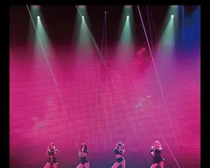 LIVE Blu-ray & DVD 「BLACKPINK 2019-2020 WORLD TOUR IN YOUR AREA-TOKYO DOME-」リリース記念 BLACKPINKがイメージモデルを務める adidasスニーカーが当たる　キャンペーン開始！
