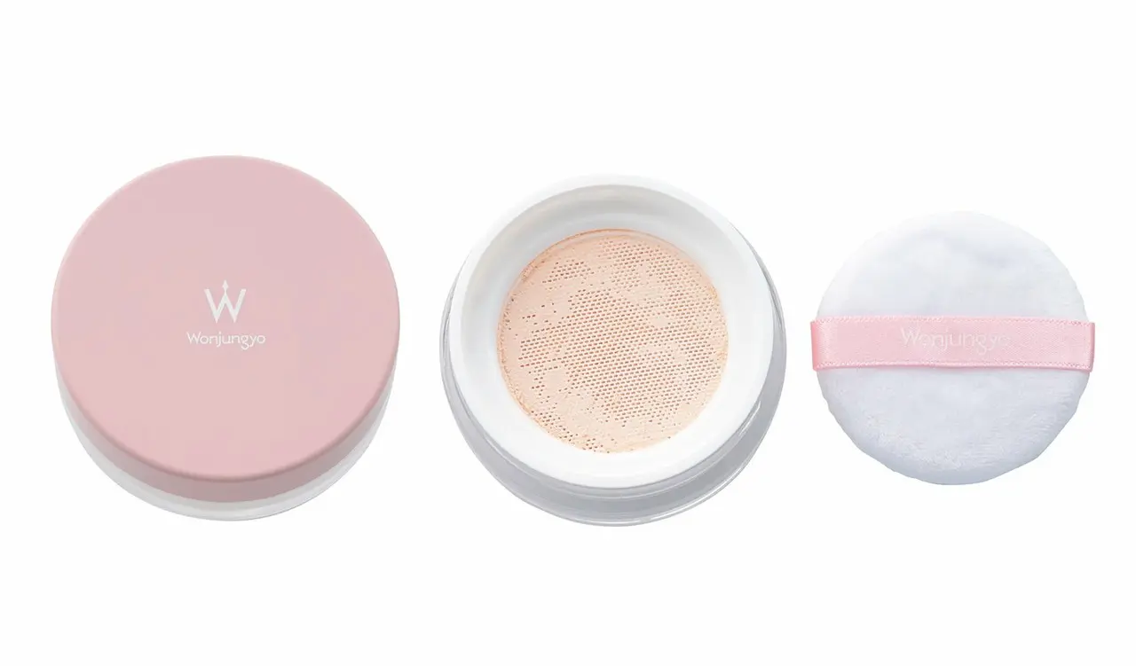 フィクシングブラーパウダー 全2色 各1,980円