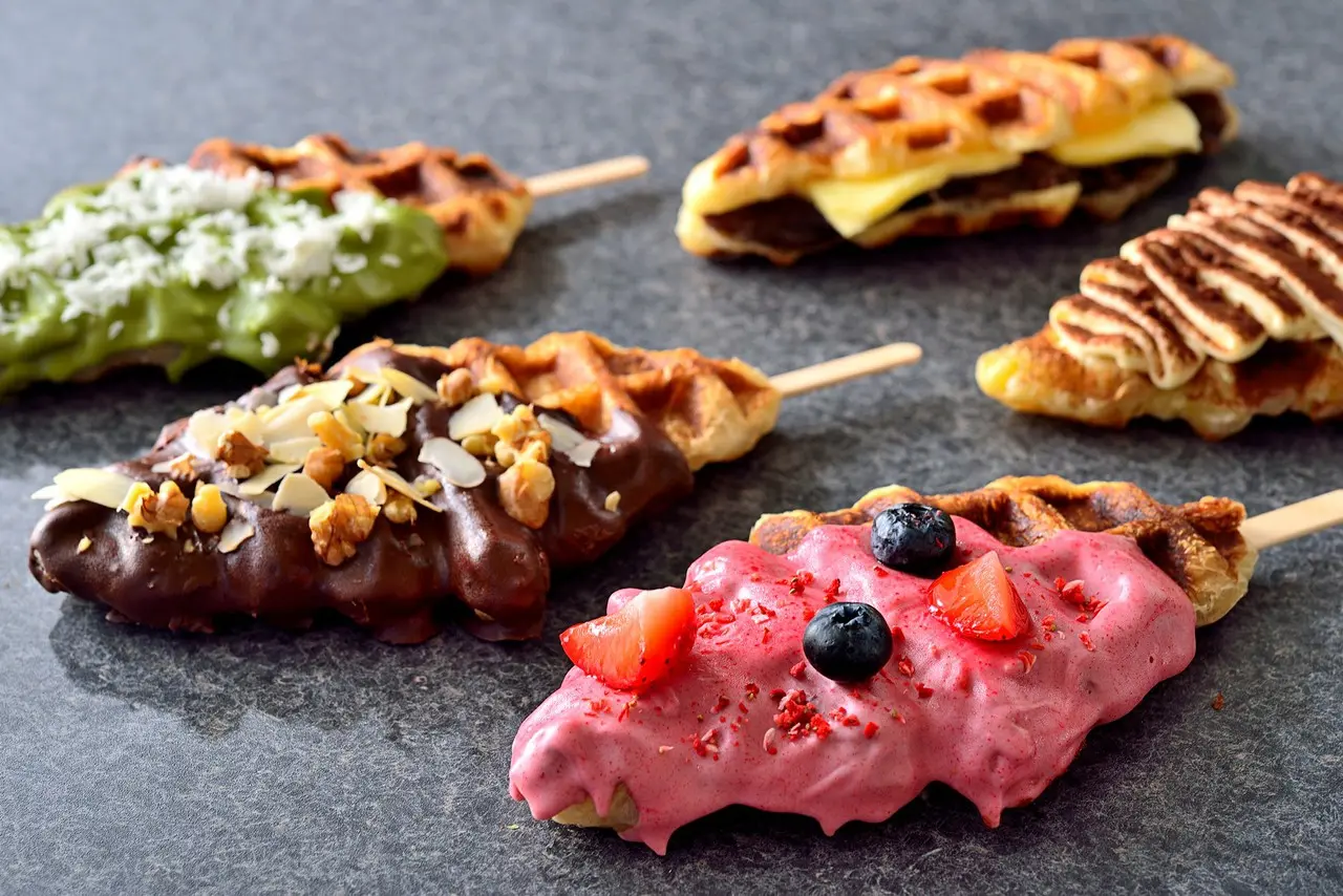 ストロベリーチョコ、チョコナッツ、抹茶チョコ、あんバター、ティラミス