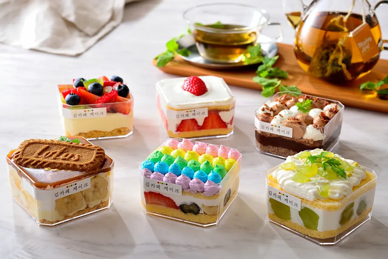 フルーツレアチーズ、いちごショート、生チョコ、キャラメルバナナ、Kimsレインボー、マスカット