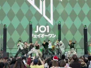 <オフィシャルレポ>JO1 アメリカ最大の年末音楽フェス「Jingle Ball」 LA公演 屋外ステージで大声援に包まれパフォーマンス 日本アーティスト初の快挙も続々