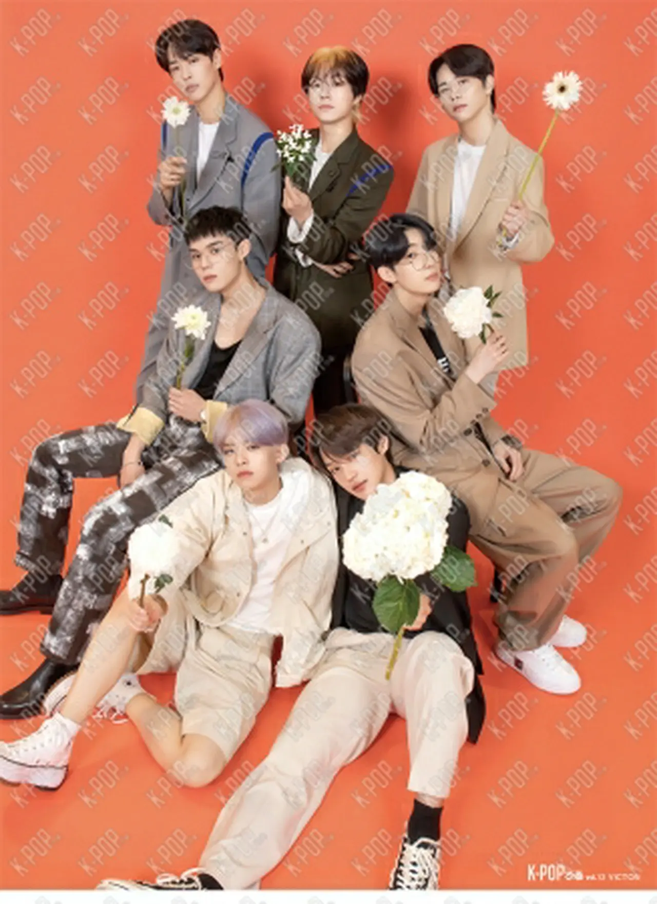 「K-POP ぴあvol.12」 綴込みピンナップ VICTON