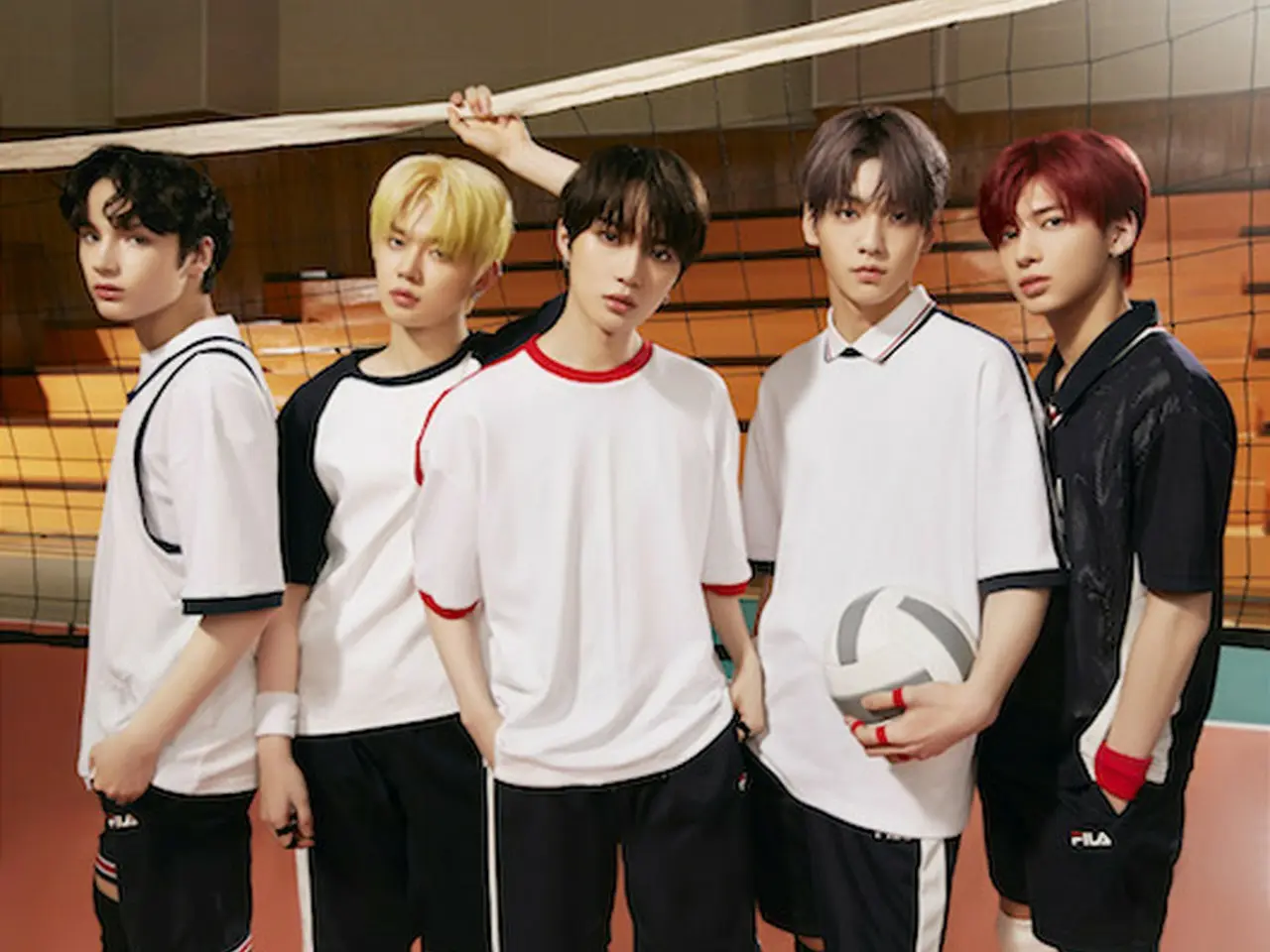 SPECIAL LIVE: DRAMA WOWOW限定トレカ5枚 TXT 韓国5人組TOMORROW X TOGETHERの無観客ライブ“TOMORROW X