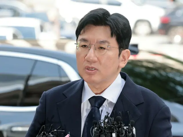 HYBEパン・シヒョク議長、出国禁止…190億円の不当利得容疑で