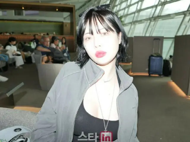 「めちゃくちゃ食べたじゃない」ヒョナ（元4Minute）、妊娠説否認後ダイエットを予告…夫ヨン・ジュンヒョン（元HIGHLIGHT）との空港ショットが話題