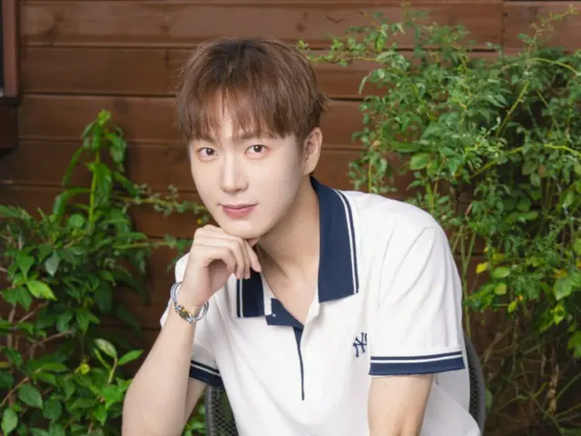 【インタビュー】「最愛が現れた！」パク・ジヌ、「OMEGA X」グループチャットにキスシーン！…ファンの反応は？