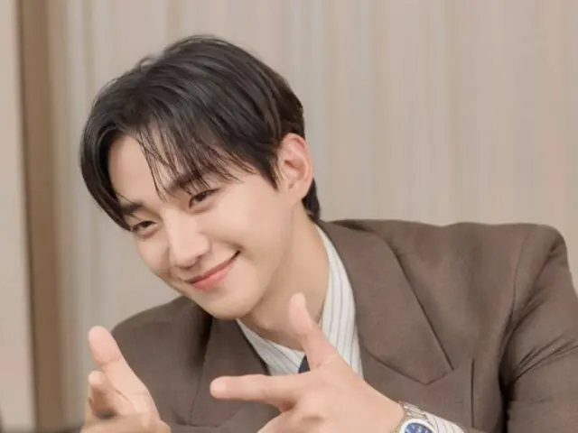 「2PM」ジュノ、 新ドラマ「テプン商事」制作発表会のビハインド公開