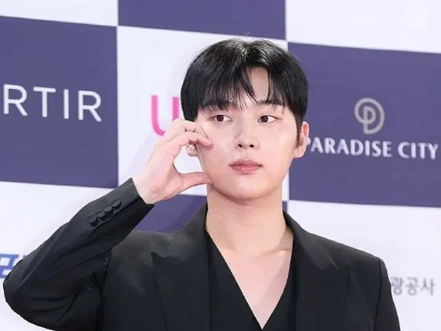 俳優チェ・ヒョヌク、子ども相手の始球式をめぐる謝罪…「緊張して考えられなかった」