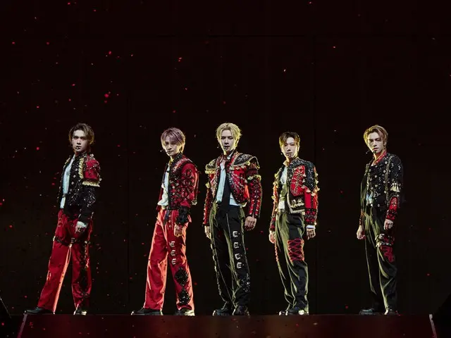 「WayV」、上海最大の公演会場を2年連続で全席完売に…次は成都