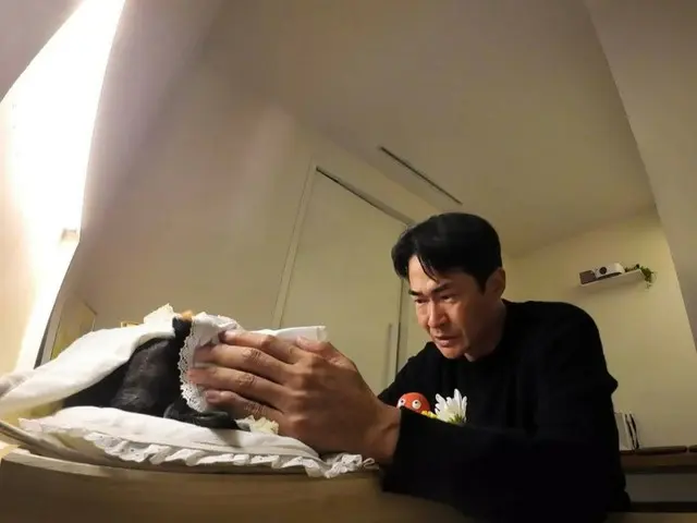 俳優ペ・ジョンナム、愛犬ベルとの別れに崩れ落ちる...母ベンジャースも涙（みにくいうちの子）