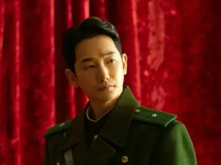 パク・シフ、映画「神の楽団」で北朝鮮将校に扮する…圧倒的カリスマ