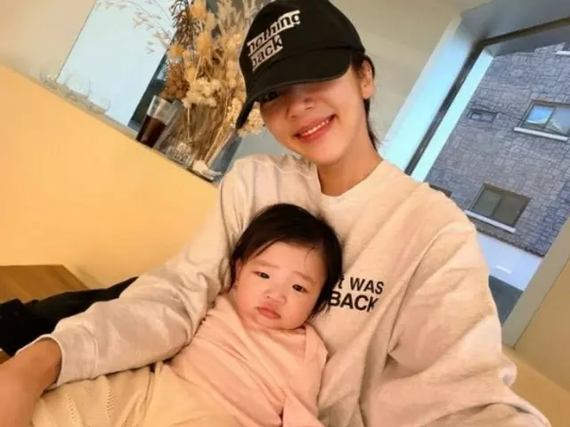 ソン・ダムビ、「家賃約100万円」梨泰院の家を離れる···すっぴんなのに相変わらずの美貌