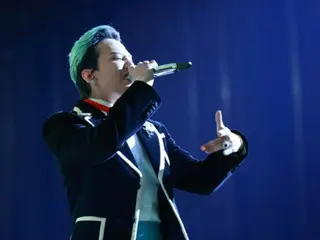 G-DRAGON(BIGBANG)、首脳陣にスマホを手に取らせたAPEC祝賀ステージ
