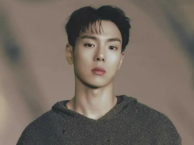 「MONSTA X」ショヌ、ミニョク、4年ぶりの米国新曲「baby blue」コンセプトフォト公開