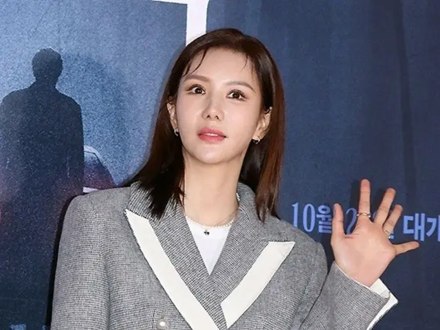 「AFTERSCHOOL」ジョンア、実姉の医療事故を告発…「皮膚壊死を皮脂嚢胞だと…」実名公開も示唆