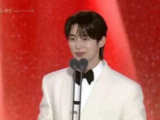 【第61回百想芸術大賞】ビョン・ウソク＆キム・ヘユン、「ソンジェ背負って走れ」から1年経ったのに並んで人気賞受賞
