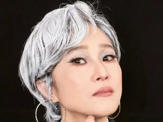 人気タレントのソン・ウニ、神業メイクアップアーティストの腕前でメリル・ストリープに変身…「遺影写真に決めた」？