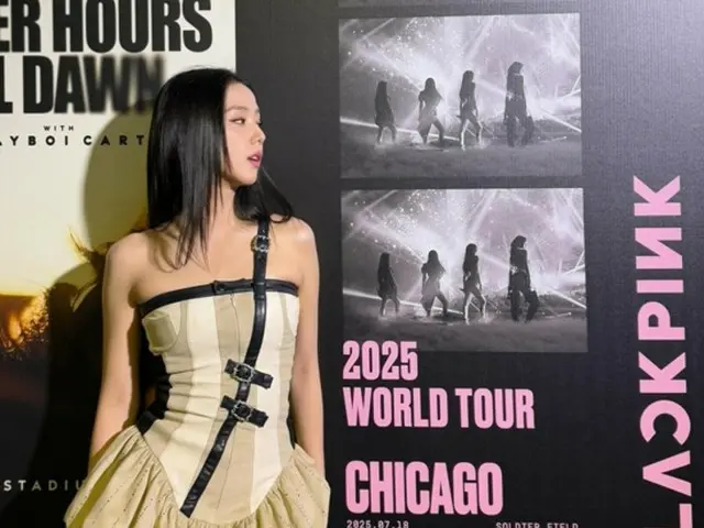 「BLACKPINK」JISOO、ワールドツアー中も人形美貌を披露…少女漫画から出て来たのかと