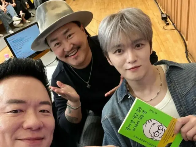 キム・ジェジュン、スペシャルDJとしてラジオ番組に出演…「とても楽しかった」