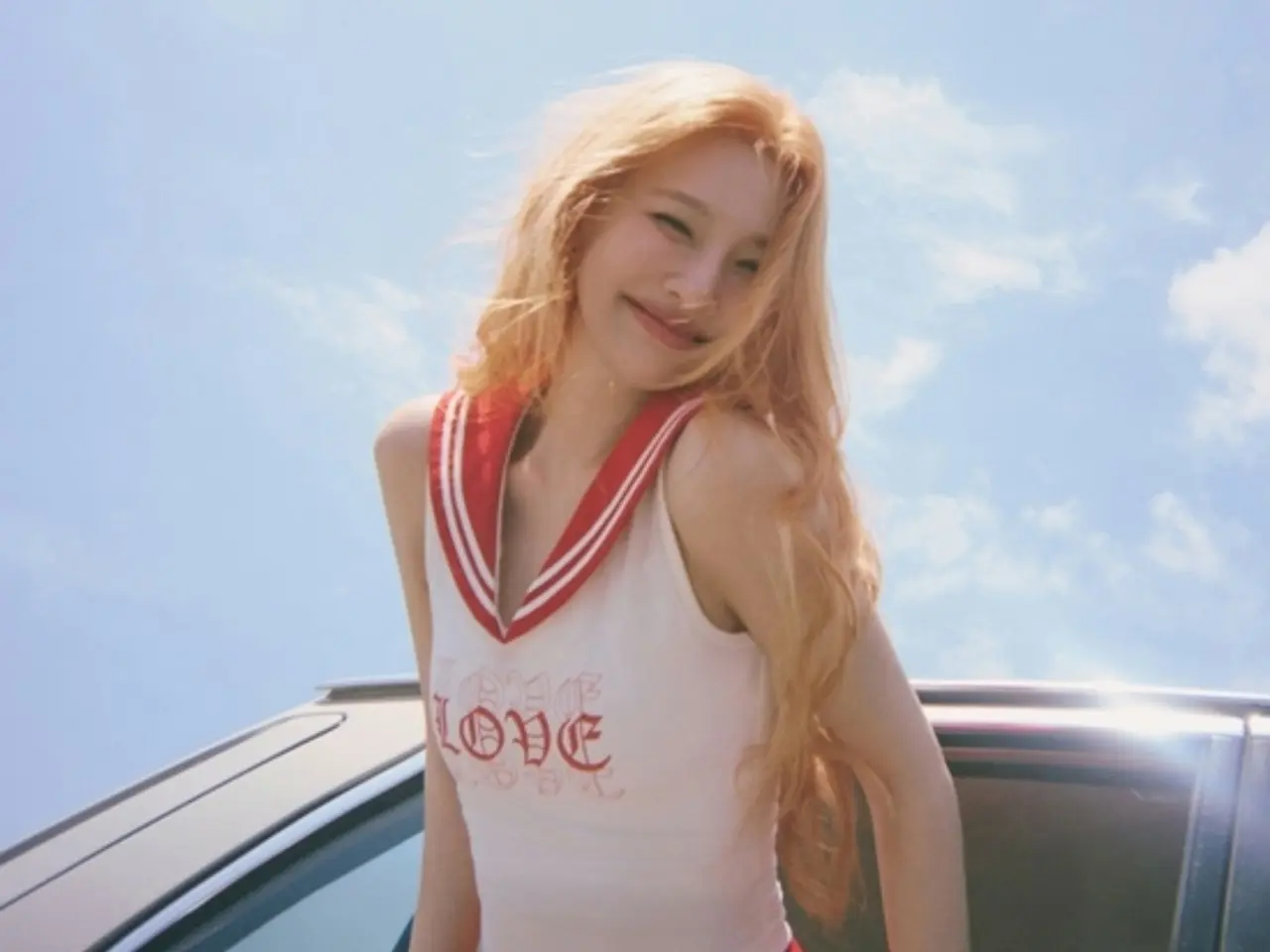 公式】「Red Velvet」ジョイ、18日に1stミニアルバム発売記念