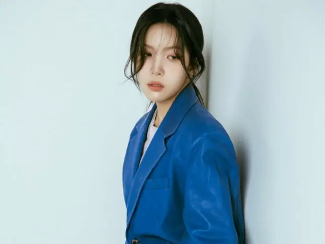 歌手キム・ナヨン、2ndアルバムをバンドバージョンで再解釈…きょう（10日）発売