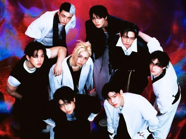 「Stray Kids」、強烈なカリスマ性…4thアルバム「KARMA」団体フォト