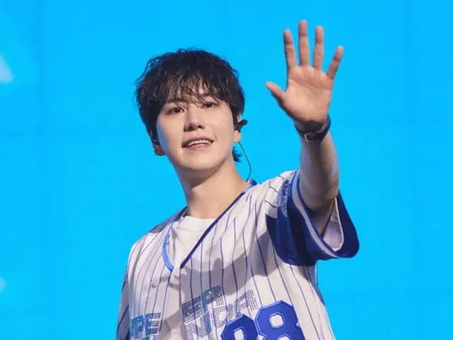 「SUPER JUNIOR」キュヒョン、公演中に負傷…公演終了後検査する予定