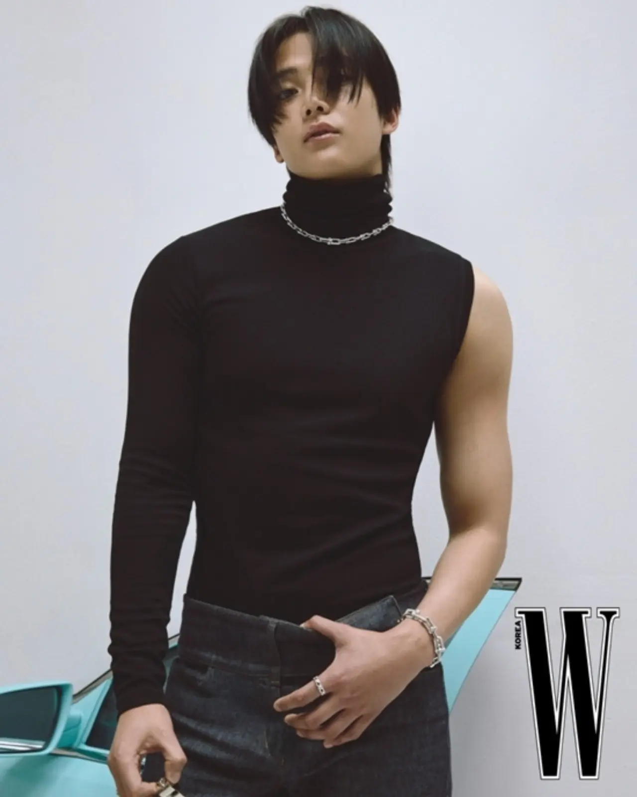 ロウン（SF9）、グラビア＆インタビュー公開…引き締まった筋肉質